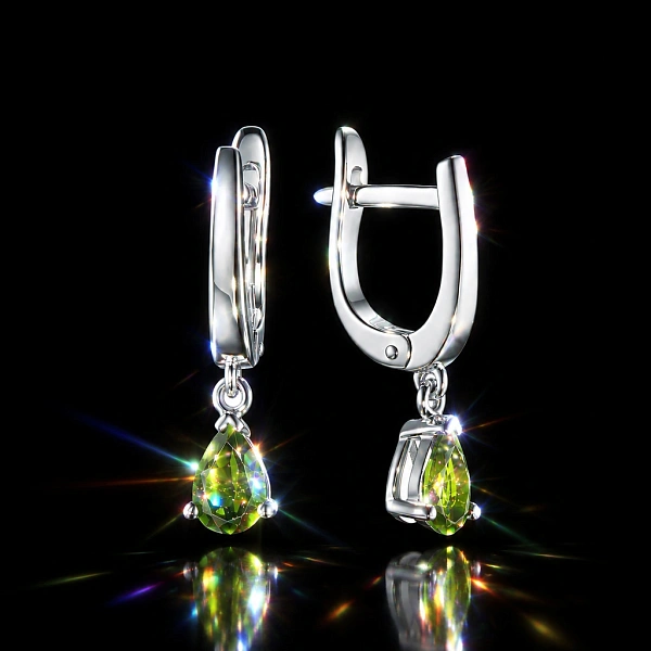 Серьги из серебра с хромдиопсидами